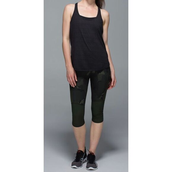 Lululemon Training Tough Crop *Full-On Luxtreme Palm Party Gator Green Black / G - Picture 12 of 12